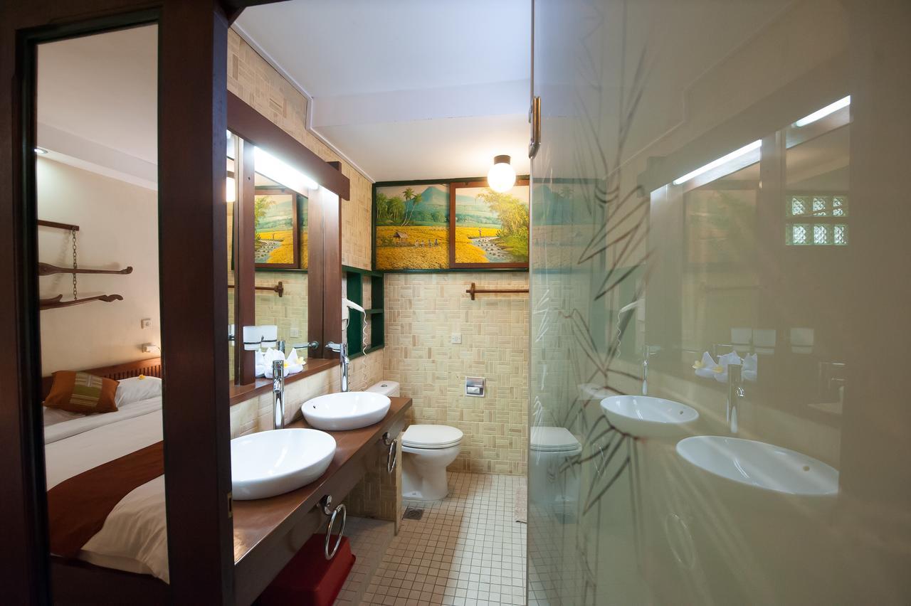 Pondok Agung Bed & Breakfast Nusa Dua  Exteriör bild