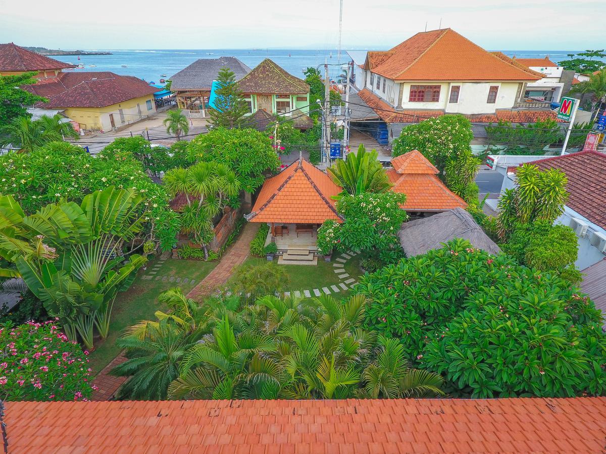 Pondok Agung Bed & Breakfast Nusa Dua  Exteriör bild