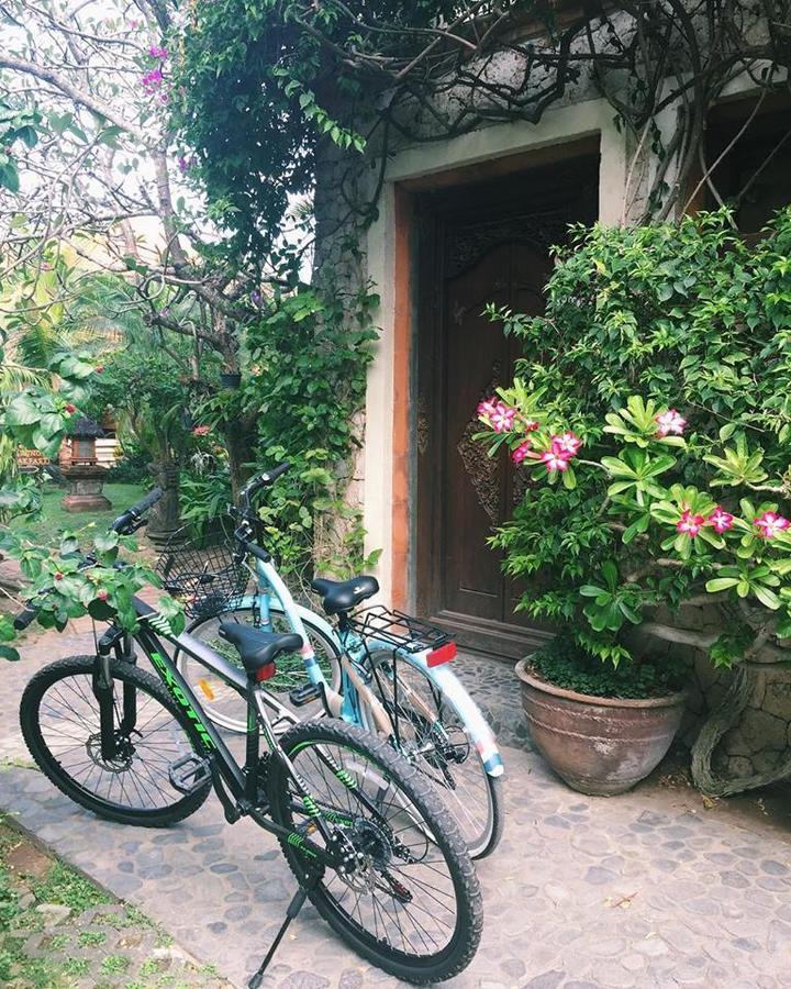 Pondok Agung Bed & Breakfast Nusa Dua  Exteriör bild